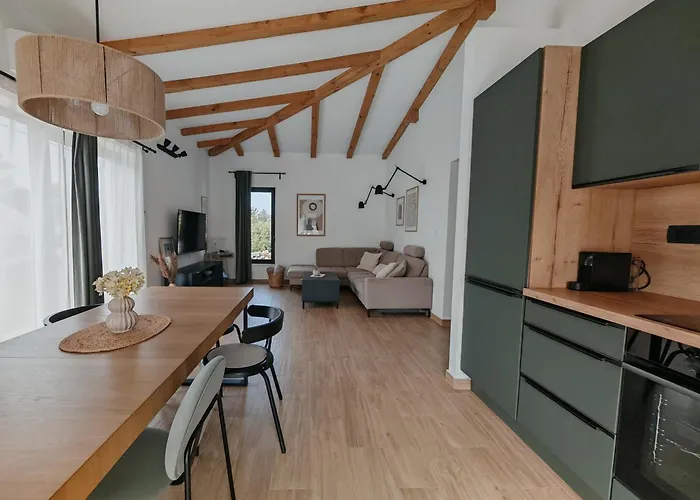 House Lopar Tatil Evi