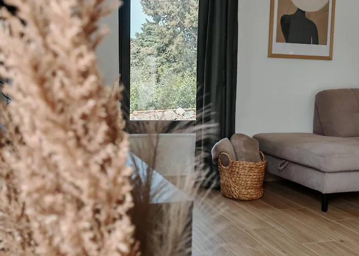 House Lopar Hébergement de vacances *