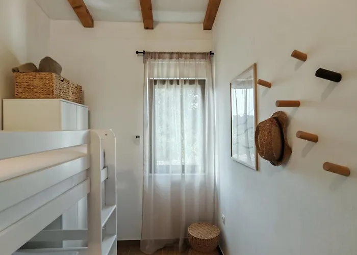 House Lopar Tatil Evi