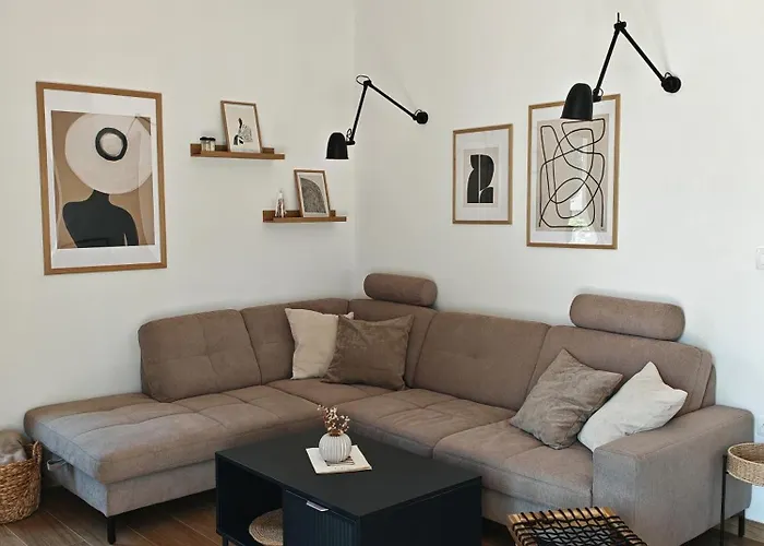 House Lopar Silba