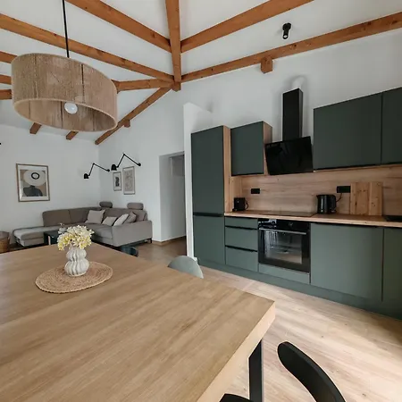House Lopar